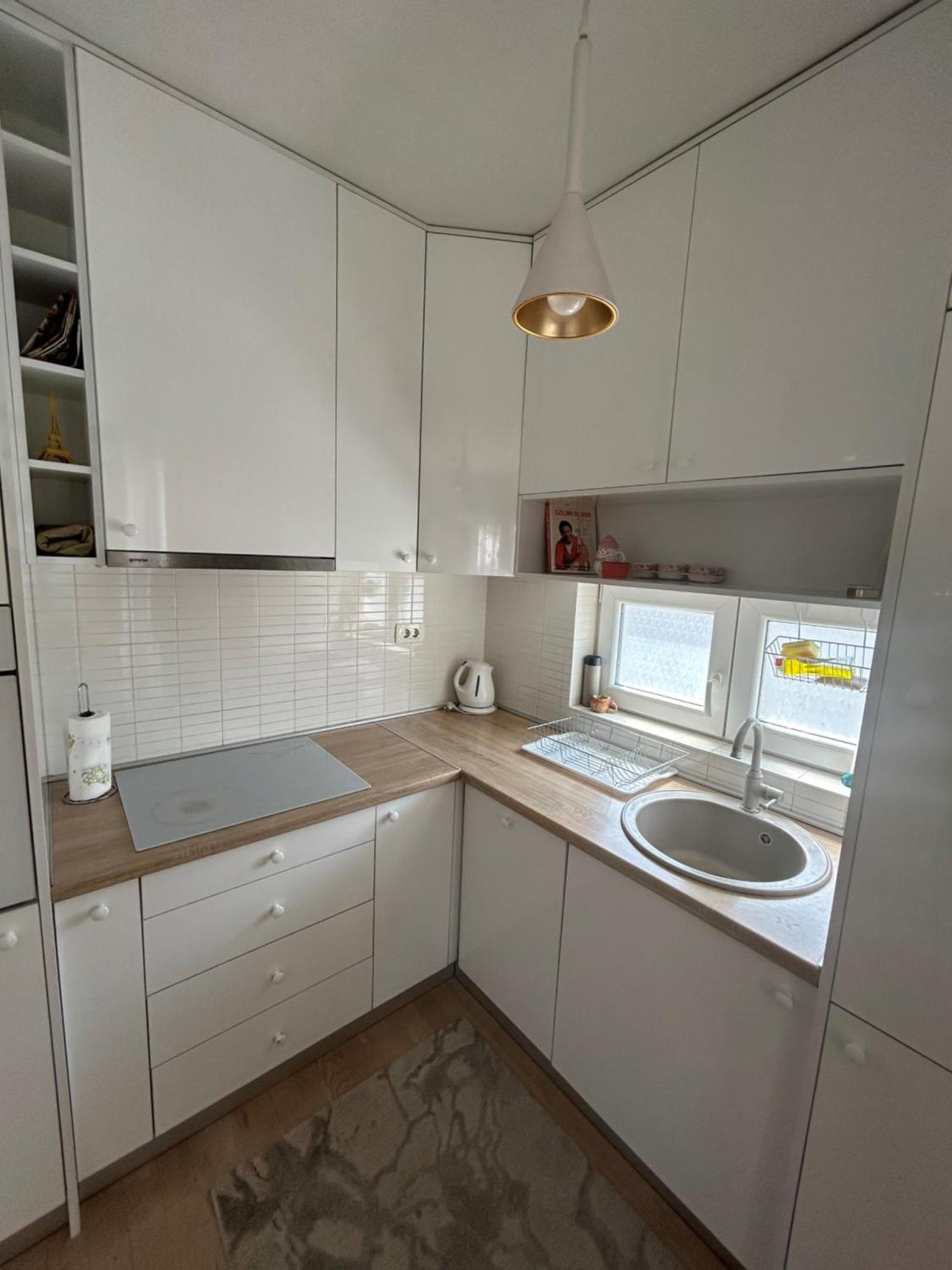 Ana'S 2 Bedrooms Lovely Flat 波德戈里察 外观 照片