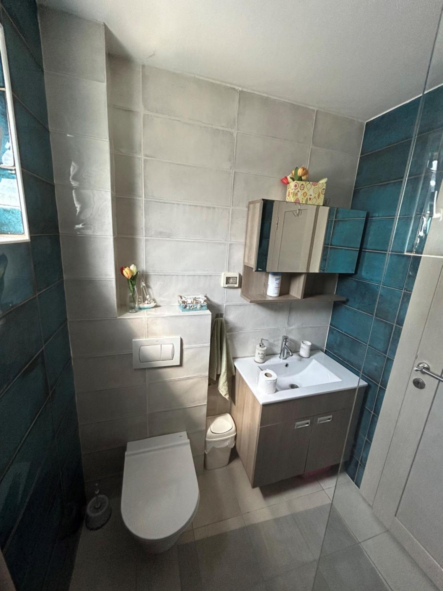 Ana'S 2 Bedrooms Lovely Flat 波德戈里察 外观 照片