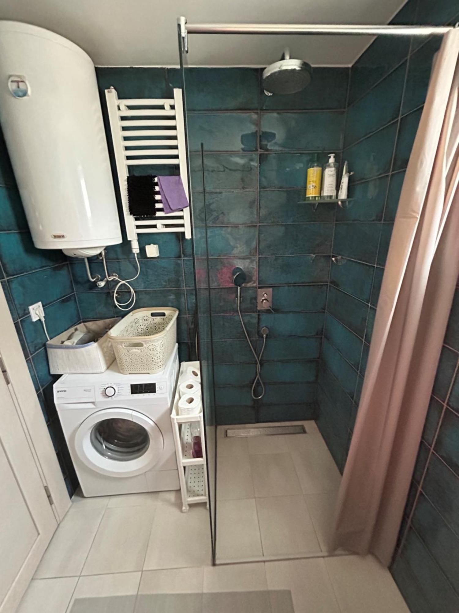 Ana'S 2 Bedrooms Lovely Flat 波德戈里察 外观 照片