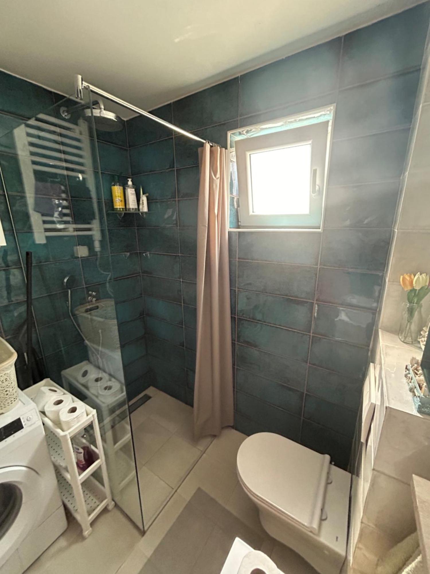 Ana'S 2 Bedrooms Lovely Flat 波德戈里察 外观 照片